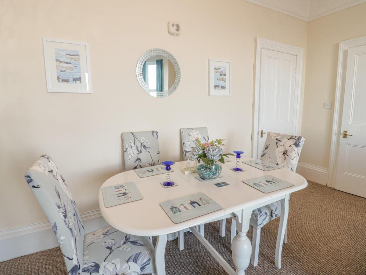 Apartmán Llys Madoc, First Floor Flat Penmaen-mawr Exteriér fotografie